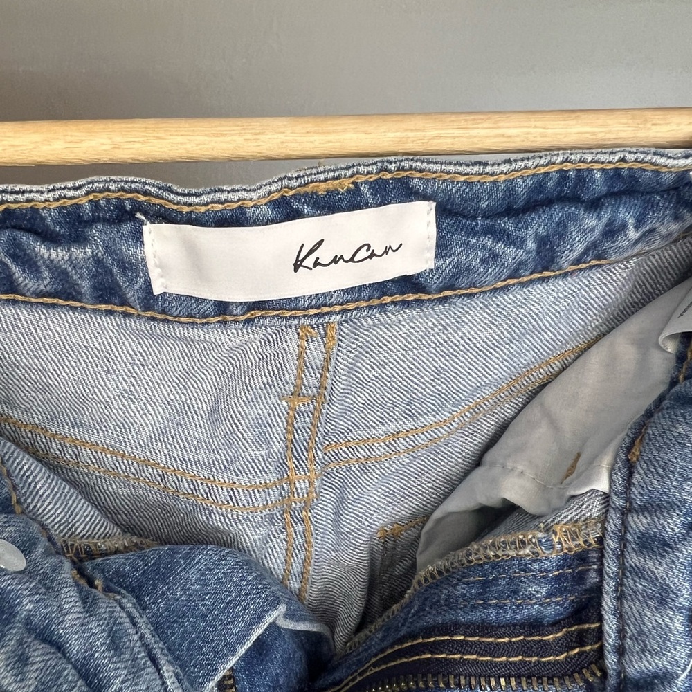Jeans - Picture 3 of 4